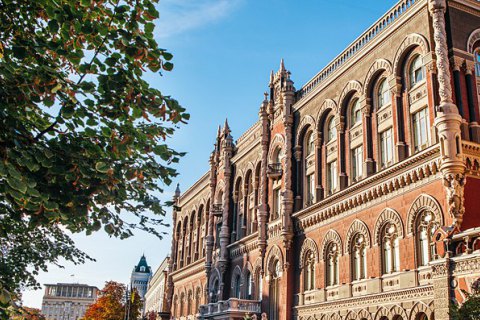 Курс на межбанке превысил 27,9 грн/долл