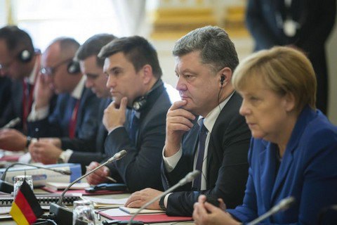 Порошенко: война еще не закончилась