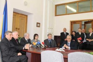Немецкие врачи не рекомендуют Тимошенко ложиться на операцию