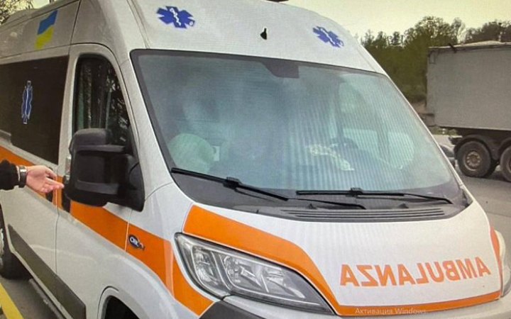 ​Посольство України в Казахстані та місцевий бізнес передали три "швидких" 