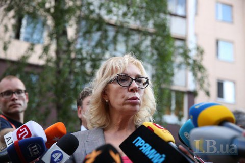 Денисова требует немедленно допустить ее к Балуху