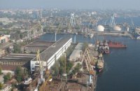 В Николаеве горит терминал "Нибулона" 