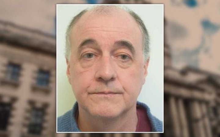 Шпигуна з британського посольства засудили за зраду до понад 13 років тюрми