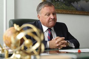 ЦИК ушла думать, что делать с "гнилыми яблоками"