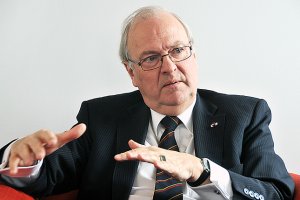 ЕС отменит визовый режим, когда жизнь украинцев улучшится, - посол Нидерландов