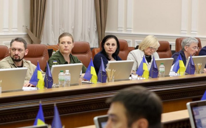 Уряд спростив виїзд поранених бійців на лікування за кордон