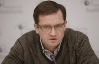 Уманский призвал ослабить гривну, пока не поздно