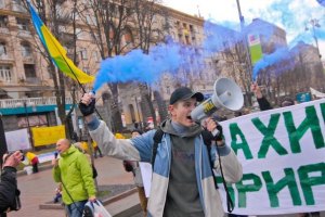 В милиции отказываются делиться версиями о причинах избиения киевских активистов