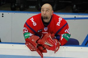 В составе разбившегося под Ярославлем самолета был украинский вратарь 