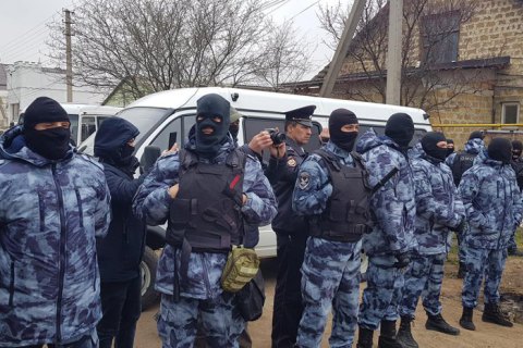 Местонахождение пропавшего после обысков в Крыму активиста остается неизвестным