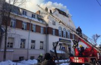 У Чернівцях виникла пожежа в транспортному коледжі