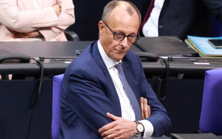 Мерц назвав Путіна «можливо, найсерйознішим воєнним злочинцем нашого часу»