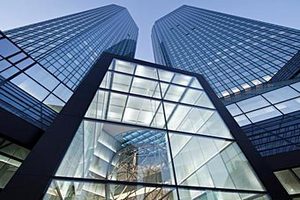 Deutsche Bank отказал семье немецкого медиамагната в компенсации