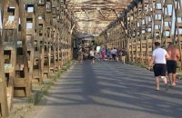 На Закарпатті обвалився міст через річку Тересва