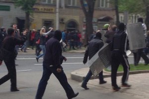 На митинге в Донецке контузило милиционера, - СМИ