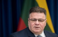 Глава МИД Литвы назвал глупой идеей проведение ЧМ-2018 в России