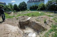 Строители у Десятинной церкви оказались археологами