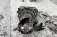У Києві уламки ракети пошкодили авто, будинок і електромережі (уточнено)