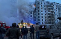 В Умані ракета влучила в житлову багатоповерхівку. Є загиблі та поранені (доповнено)