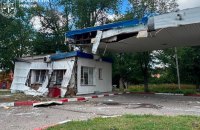 Протягом дня Росія обстрілювала Харківщину. Постраждали понад 10 людей, загинула жінка