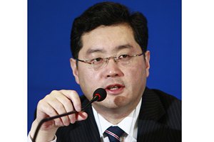 Китай выступил против новых санкций ЕС в отношении России