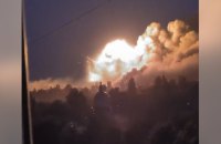 Захисники влучили в склад окупантів у Макіївці. Відео