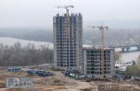 "Укрбуд" приостанавливает стройку на Никольской Слободке, - Микитась