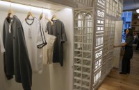 У Євросоюзі набула чинності заборона на знищення нерозпроданого одягу