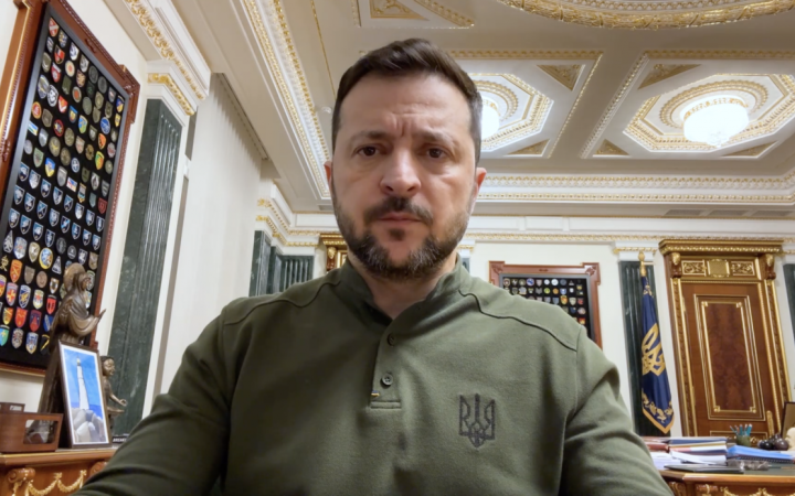 Зеленський: війну принесли з Росії, і саме в Росію треба війну виштовхувати – саме їх треба змушувати до миру 