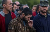 У полоні на Донбасі залишаються понад 600 українців, - Порошенко