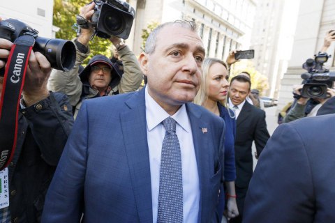 Парнаса выгнали со слушаний в Сенате по импичменту Трампа