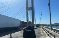 Підрядник вкрав 1 млн гривень на ремонті Південного моста в Києві, - Нацполіція 