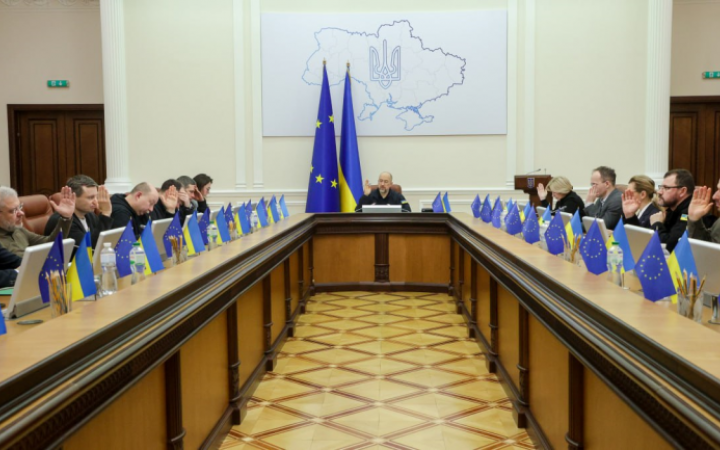 Кабмін ухвалив зміни в секторі оборони, які стосуються іноземців і медиків військових частин 