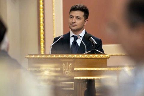 Зеленский принял верительные грамоты от послов пяти стран