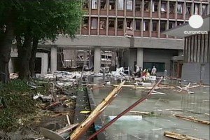 Норвежского террориста Брейвика перед взрывом в центре Осло засняла камера наблюдения