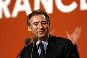 ​Новый кандидат вступил в борьбу за президентское кресло во Франции