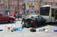 Запорожский суд дал условный срок водителю, по пьяни разбившему 7 авто