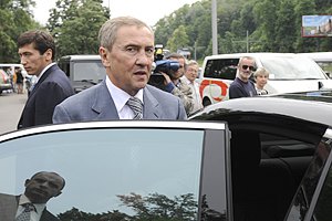 Против Черновецкого дела нет, ибо он ни под чем не подписывался