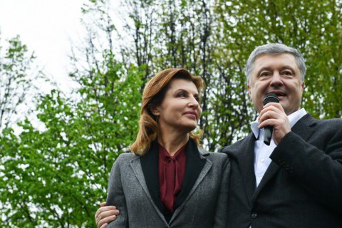 ​Порошенко совершил первый рабочий визит после выборов в единственную область, где Зеленский проиграл