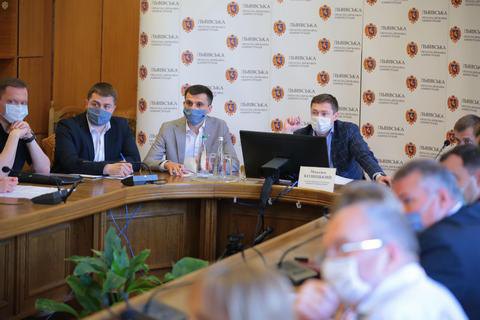Львовская область опять отложила смягчение карантина на неделю