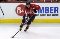 Овечкін у матчі НХЛ потужним кидком зламав маску голкіперу