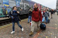 Укрзалізниця додає до потяга Київ-Херсон 9 вагонів і відкриває продаж квитків в обох напрямках