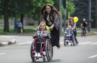Межа мрій. Чи зможуть отримати лікування від держави пацієнти зі спінальною м'язовою атрофією