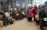 Эвакуация из Мариуполя: в Запорожье утром прибыли полтысячи человек