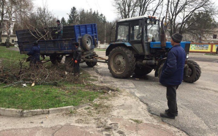В Сумській області почав роботу "Добробат" - добровольчий будівельний батальйон, - Живицький