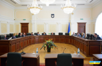 Вища рада правосуддя звільнила спійманого на хабарі київського суддю Новака