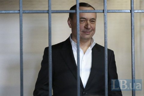 Адвокат Мартиненка: я вірю, що сьогодні він буде ночувати вдома