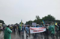Працівники українських спиртзаводів перекрили міжнародні траси