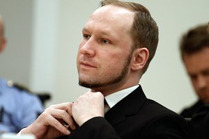 Брейвик поступил в Университет Осло