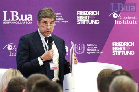 Новый посол Украины во Франции Вадим Омельченко приступил к исполнению обязанностей
